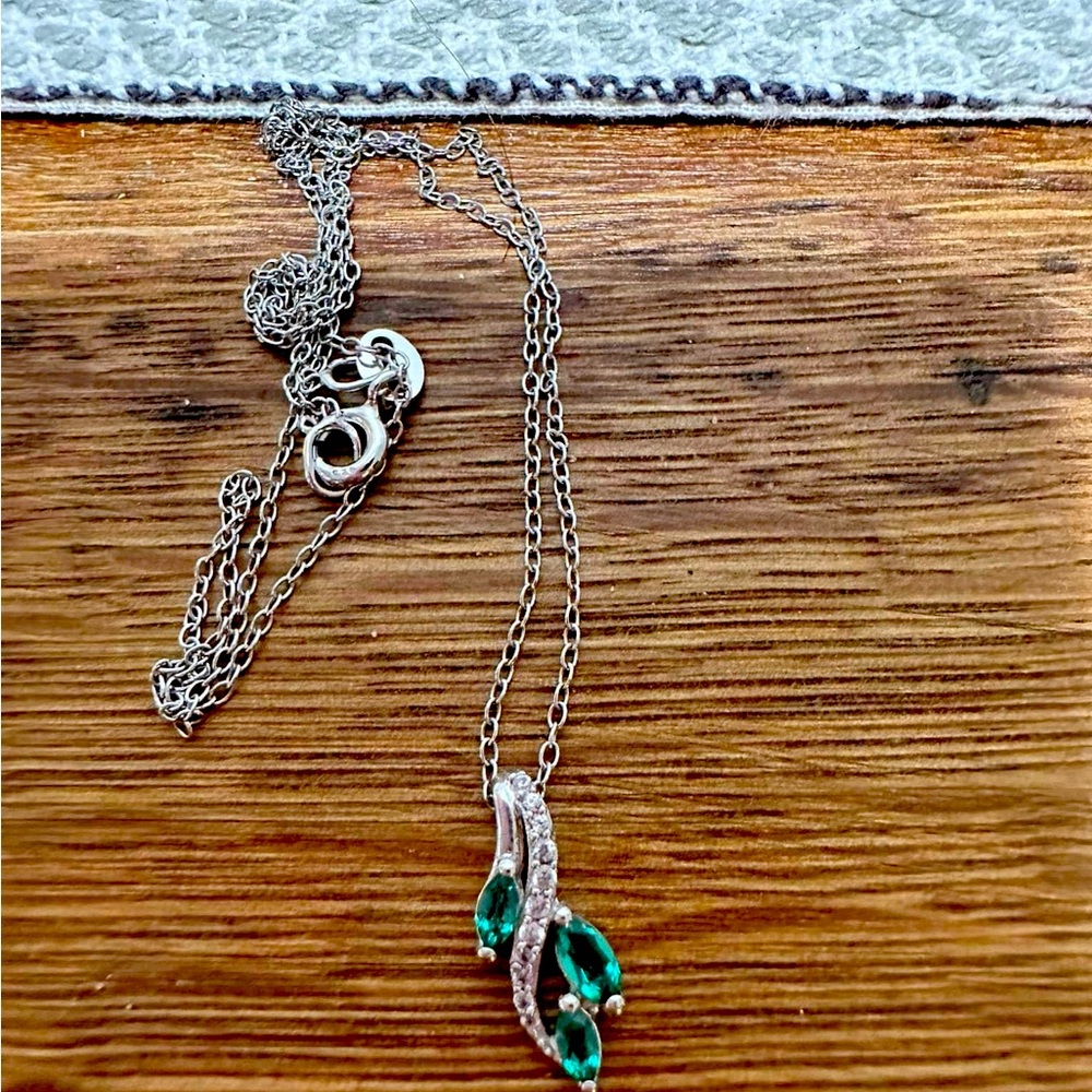 Gorgeous silver 925 necklace